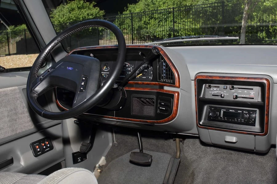 1988 Ford Bronco 4th Gen - Image 17 of 30
