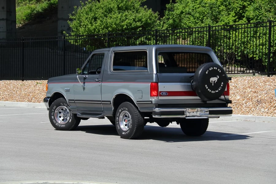 1988 Ford Bronco 4th Gen - Image 11 of 30