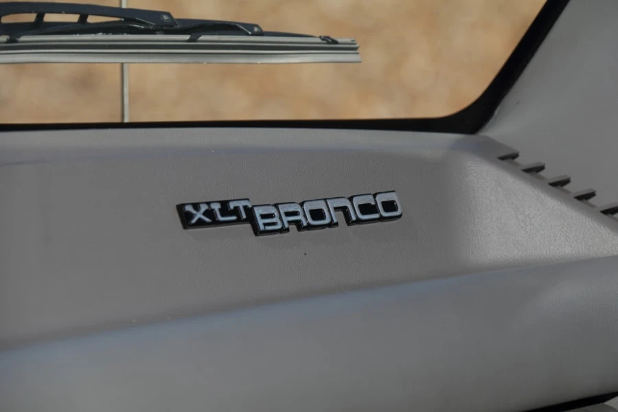 1988 Ford Bronco 4th Gen - Image 18 of 30