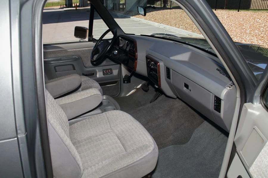1988 Ford Bronco 4th Gen - Image 15 of 30