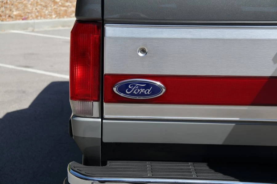 1988 Ford Bronco 4th Gen - Image 13 of 30