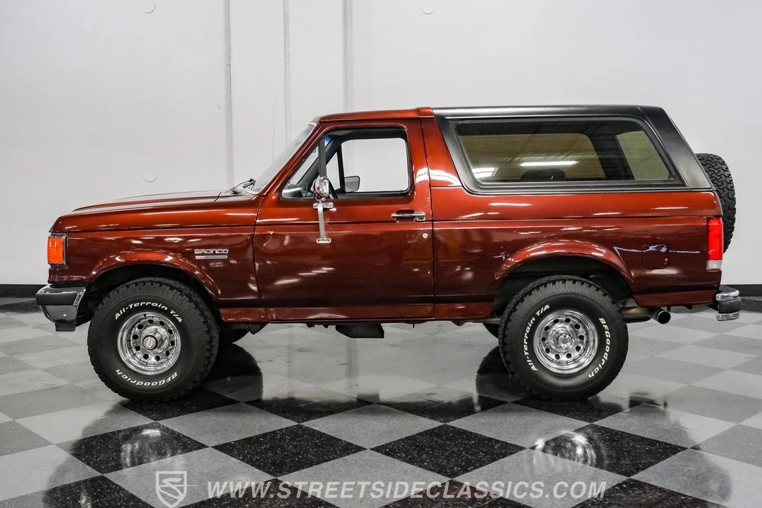 1988 Ford Bronco 3rd Gen - Image 2 of 12