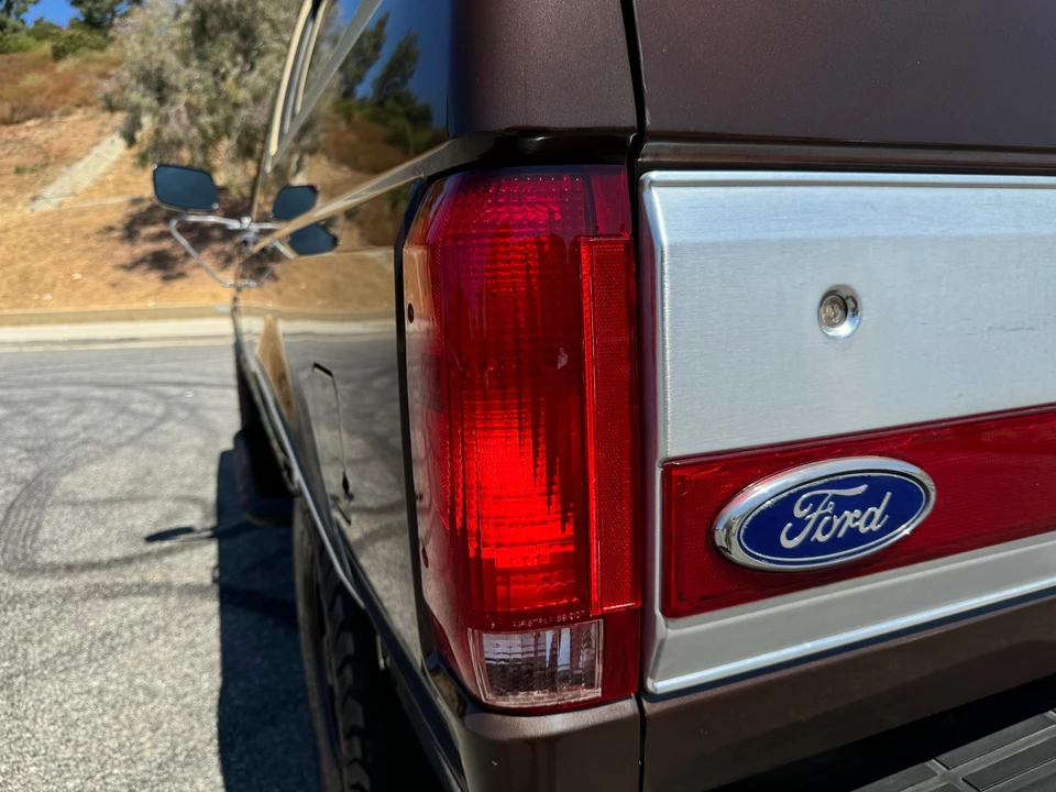 1988 Ford Bronco 4th Gen - Image 29 of 31