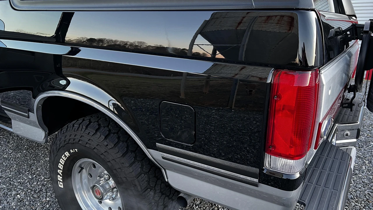 1988 Ford Bronco 4th Gen - Image 23 of 31