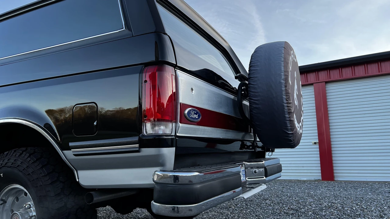 1988 Ford Bronco 4th Gen - Image 24 of 31