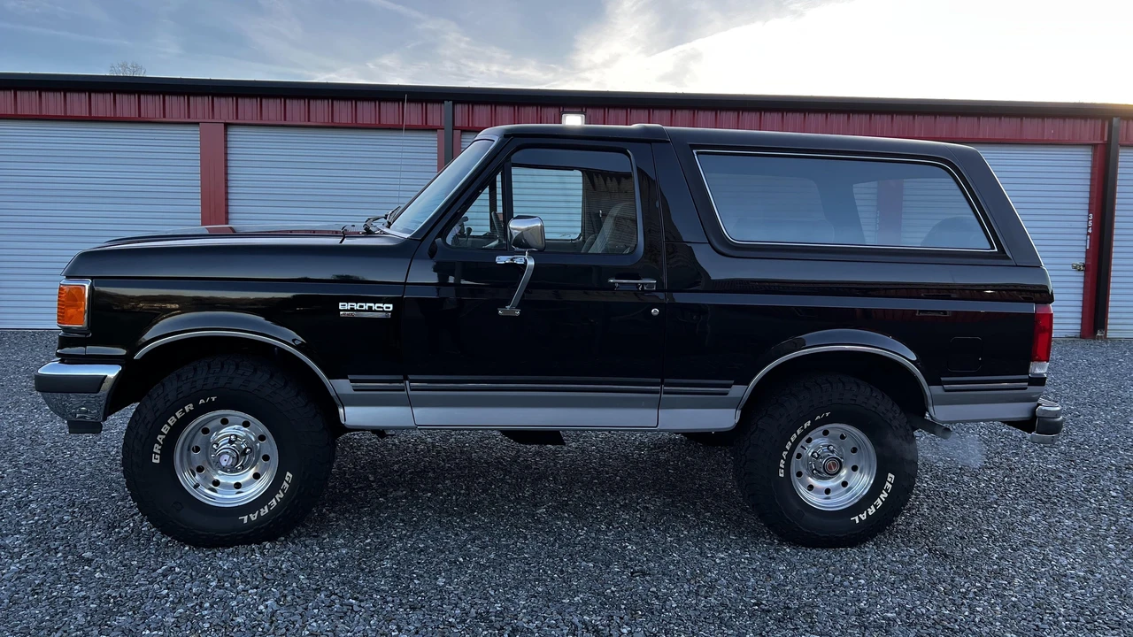 1988 Ford Bronco 4th Gen - Image 8 of 31