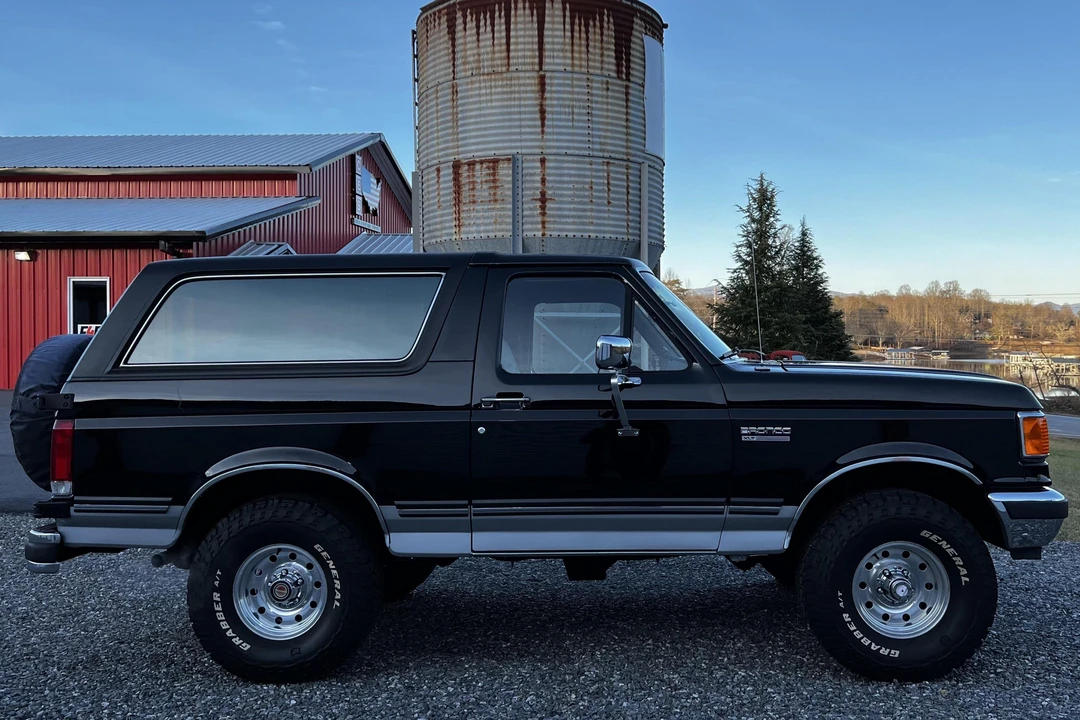 1988 Ford Bronco 4th Gen - Image 3 of 31