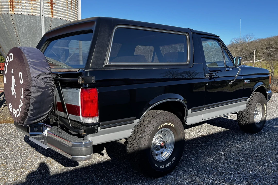 1988 Ford Bronco 4th Gen - Image 4 of 31