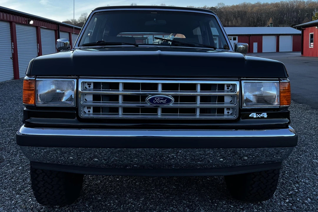 1988 Ford Bronco 4th Gen - Image 2 of 31