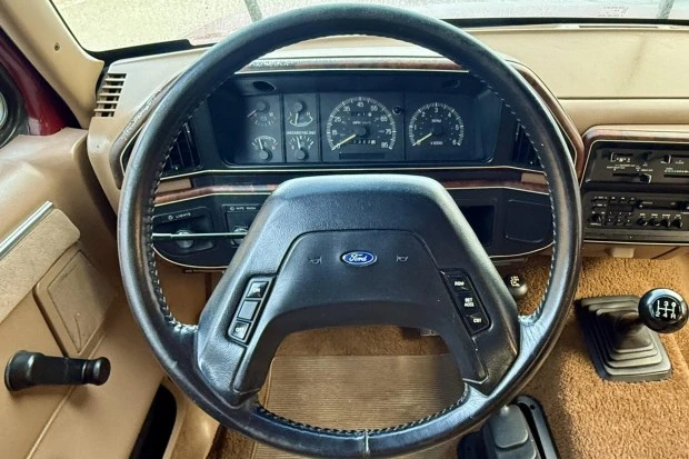 1988 Ford Bronco 5th Gen - Image 5 of 7