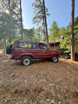 1988 Ford Bronco XLT