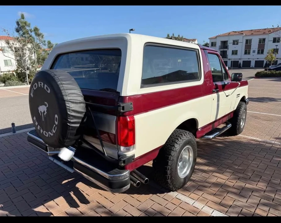 1988 Ford Bronco 4th Gen - Image 3 of 11