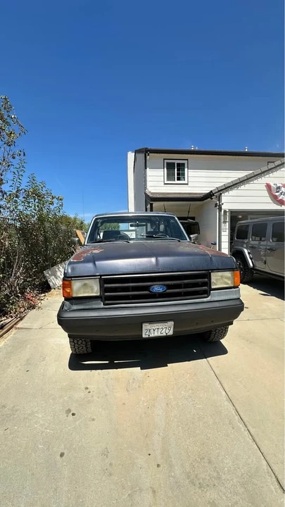 1988 Ford Bronco 4th Gen - Image 2 of 10
