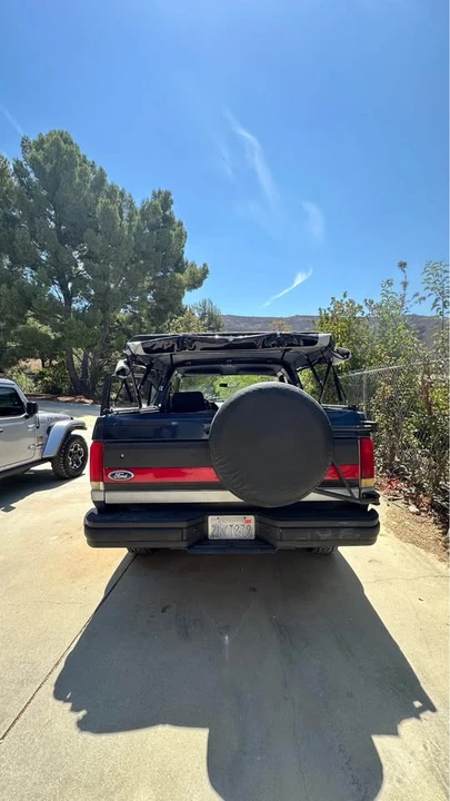 1988 Ford Bronco 4th Gen - Image 3 of 10