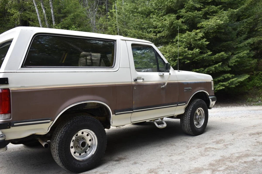 1988 Ford Bronco 4th Gen - Image 3 of 13