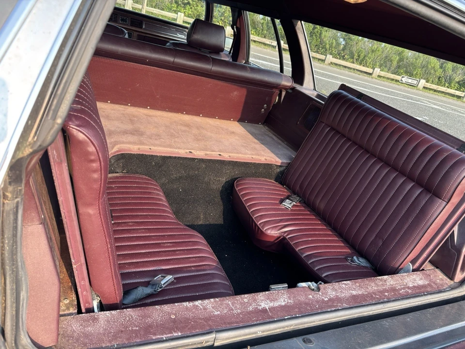 1988 Ford Country Squire - Image 6 of 10