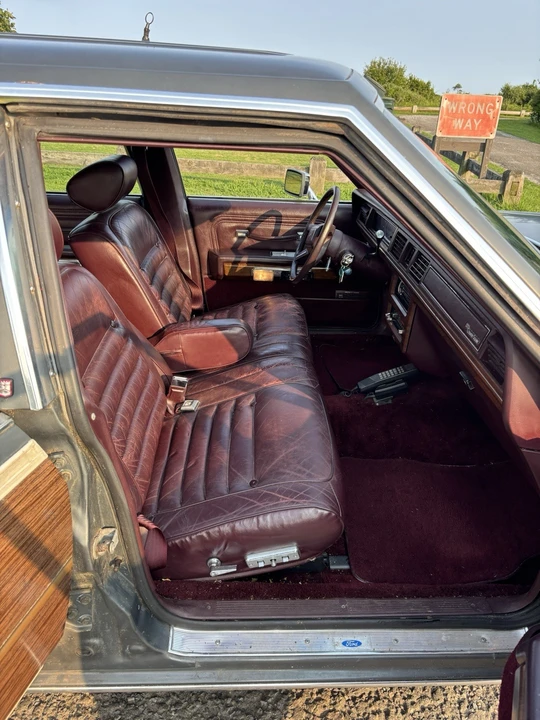 1988 Ford Country Squire - Image 7 of 10