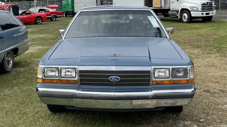1988 Ford Crown Victoria - Image 2 of 5