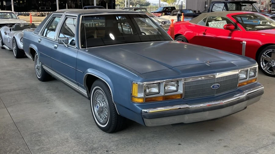 1988 Ford Crown Victoria - Image 3 of 7