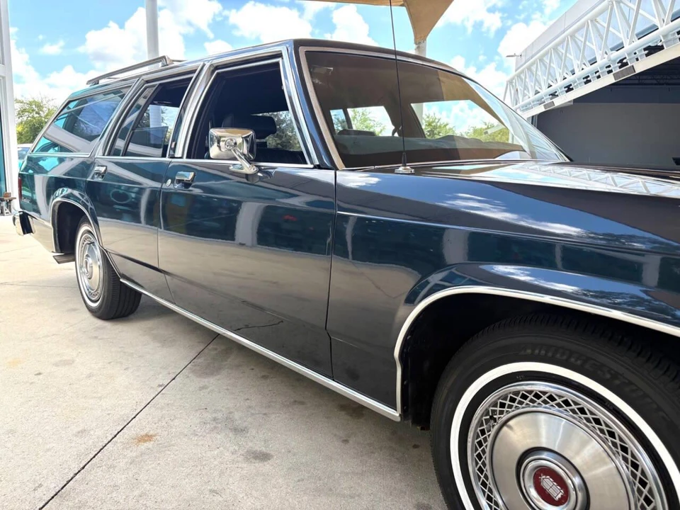 1988 Ford Crown Victoria - Image 18 of 31