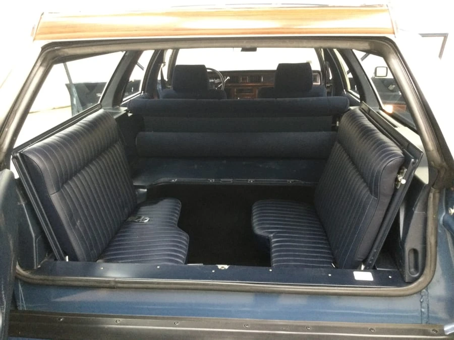 1988 Ford Crown Victoria - Image 10 of 22