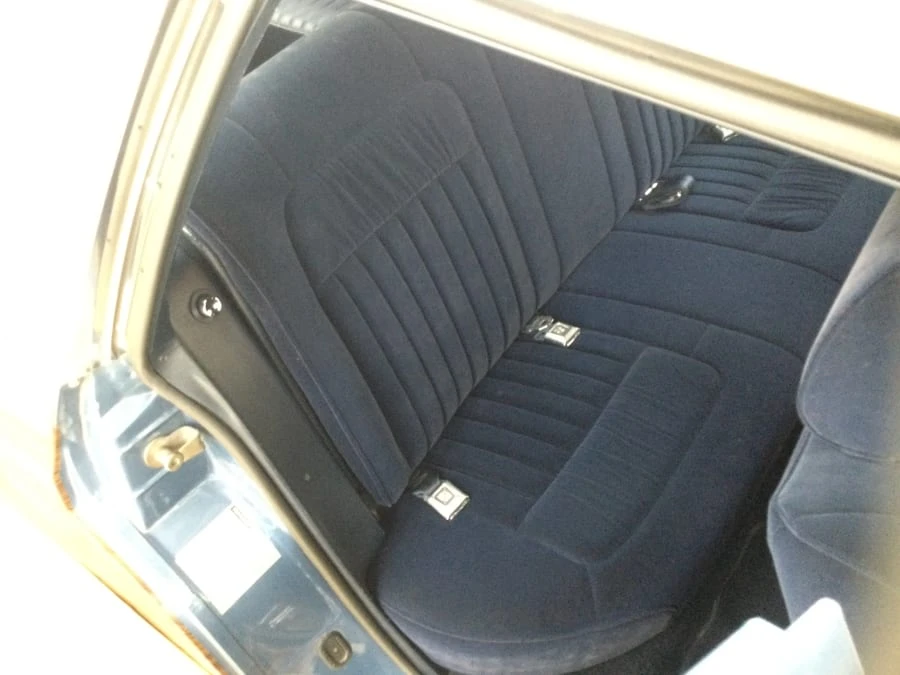 1988 Ford Crown Victoria - Image 13 of 22