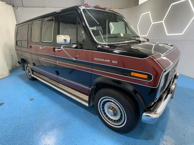 1988 Ford Econoline Van - Image 9 of 31