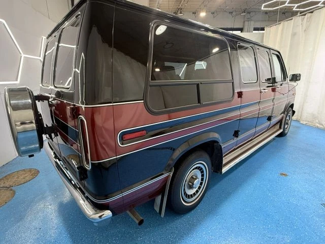 1988 Ford Econoline Van - Image 6 of 31