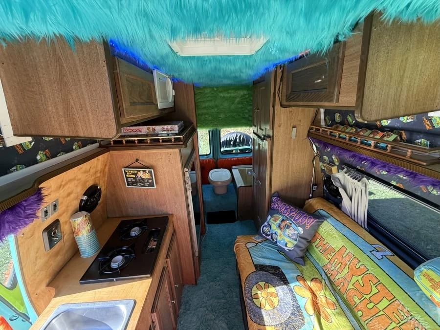 1988 Ford Econoline Van - Image 21 of 31