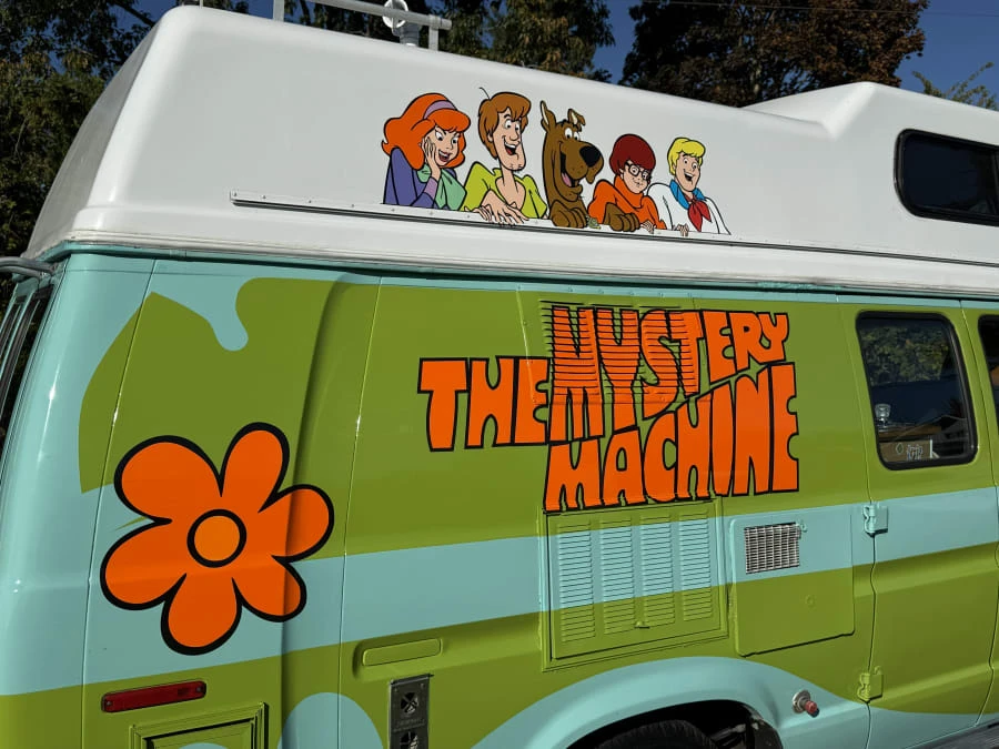 1988 Ford Econoline Van - Image 9 of 31
