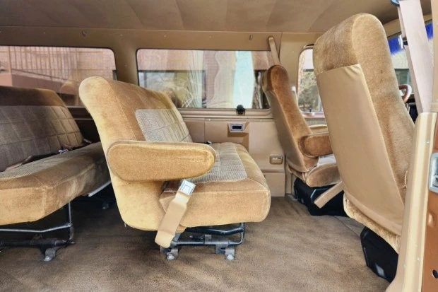 1988 Ford Econoline Van - Image 5 of 8