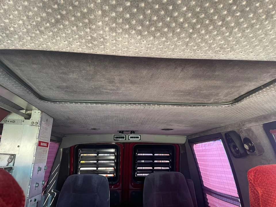 1988 Ford Econoline Van - Image 11 of 16