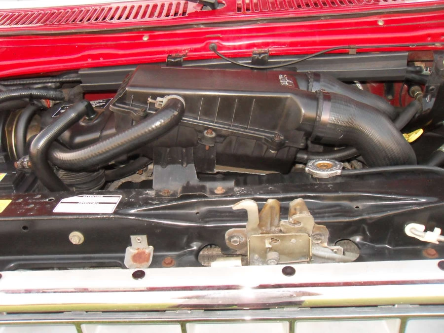 1988 Ford Econoline Van - Image 23 of 24