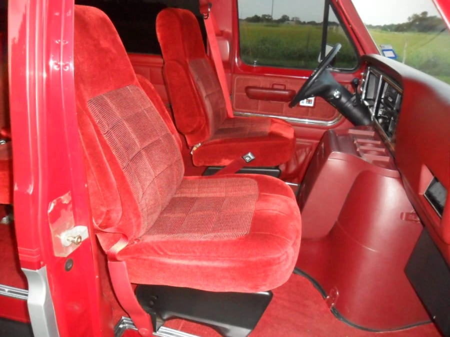 1988 Ford Econoline Van - Image 11 of 24