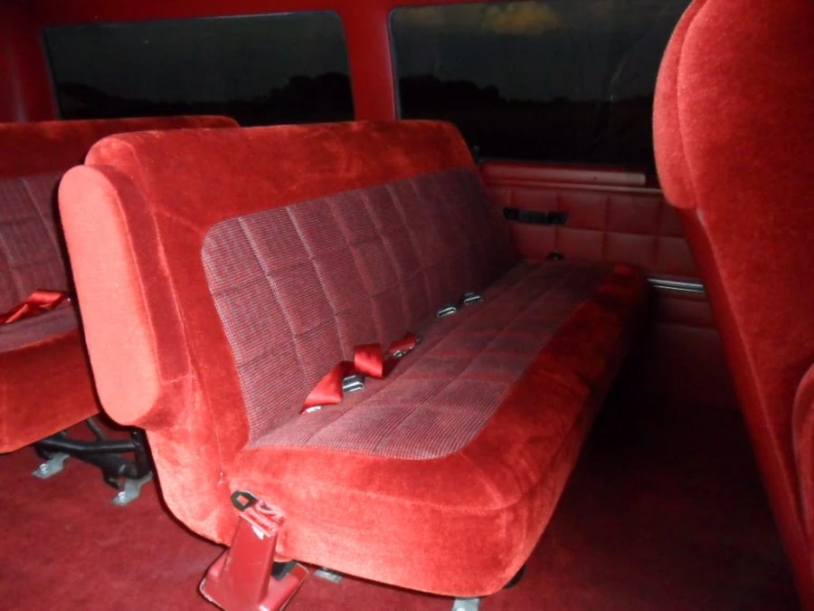 1988 Ford Econoline Van - Image 20 of 24