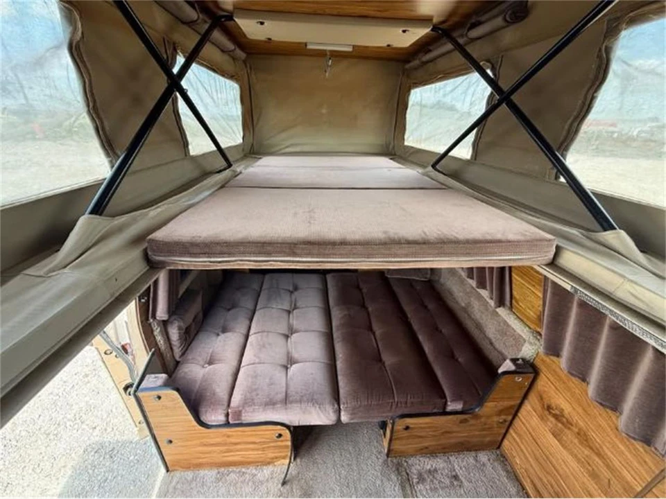 1988 Ford Econoline Van - Image 9 of 21