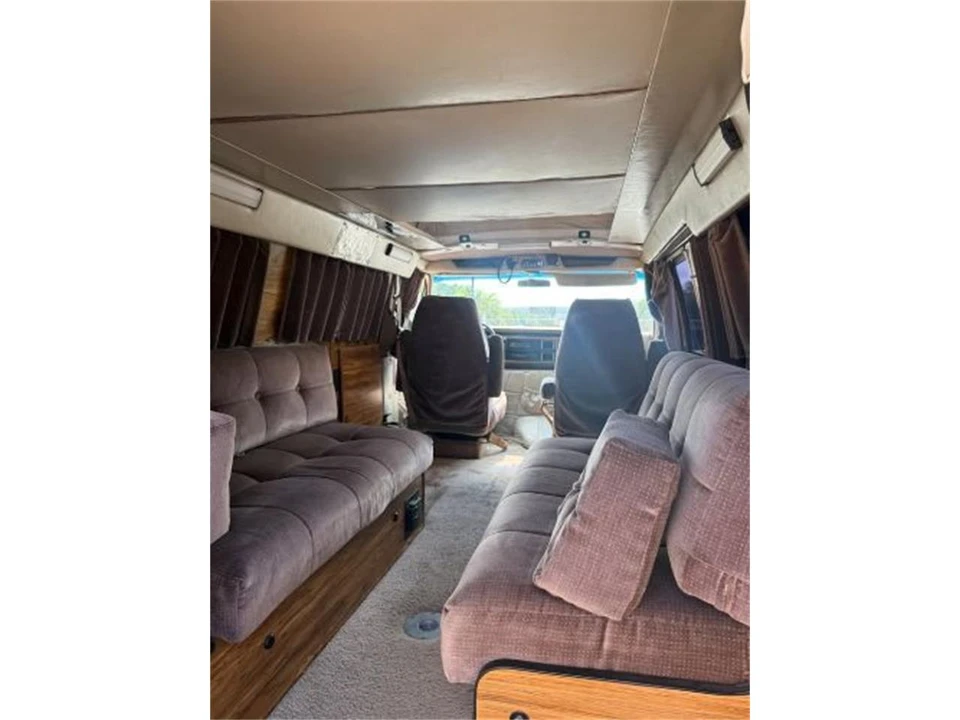 1988 Ford Econoline Van - Image 17 of 21
