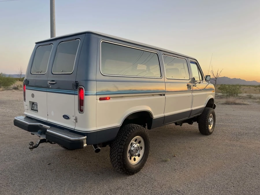 1988 Ford Econoline Van - Image 2 of 23