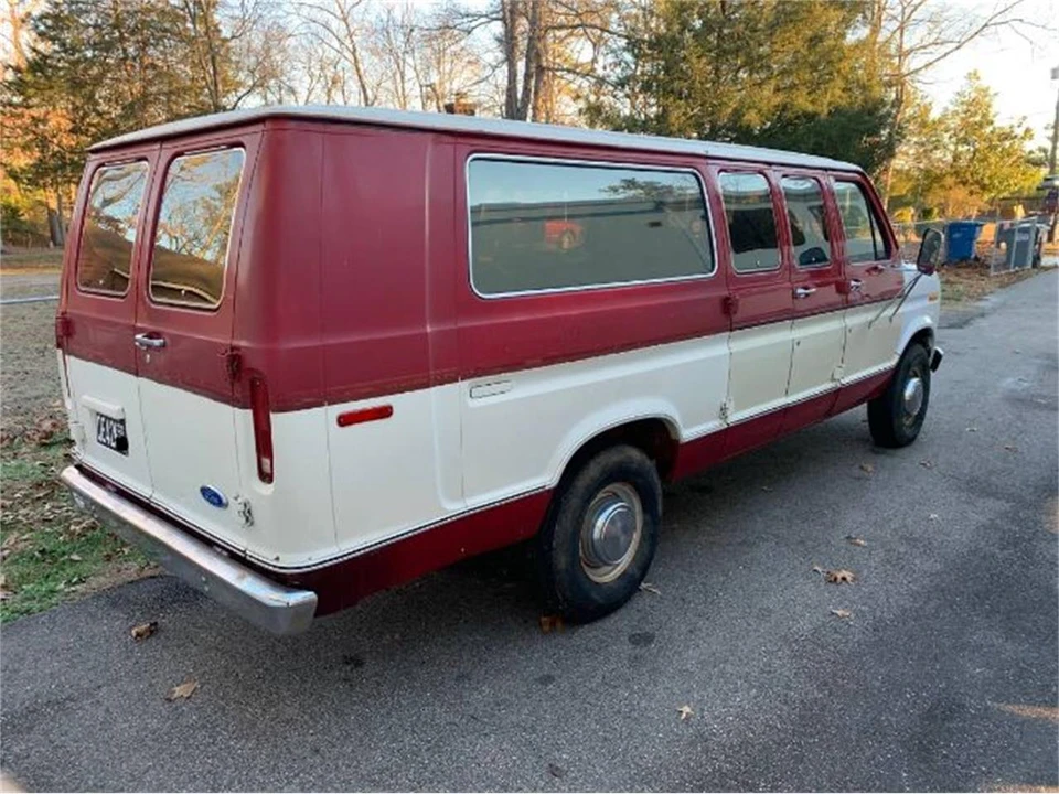 1988 Ford Econoline Van - Image 2 of 6