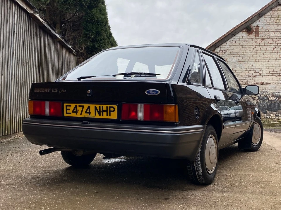 1987 Ford Escort - Image 6 of 30