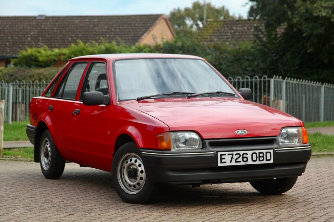 1988 Ford Escort - Image 15 of 30