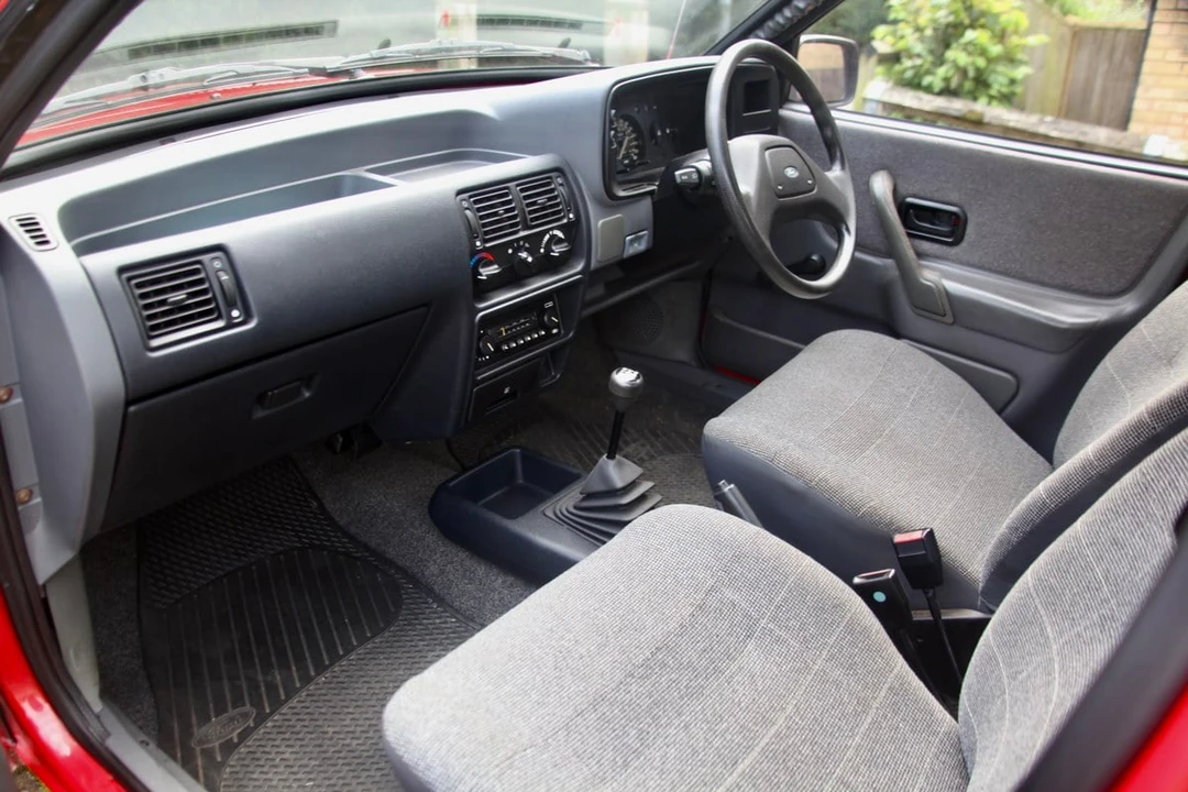 1988 Ford Escort - Image 30 of 30