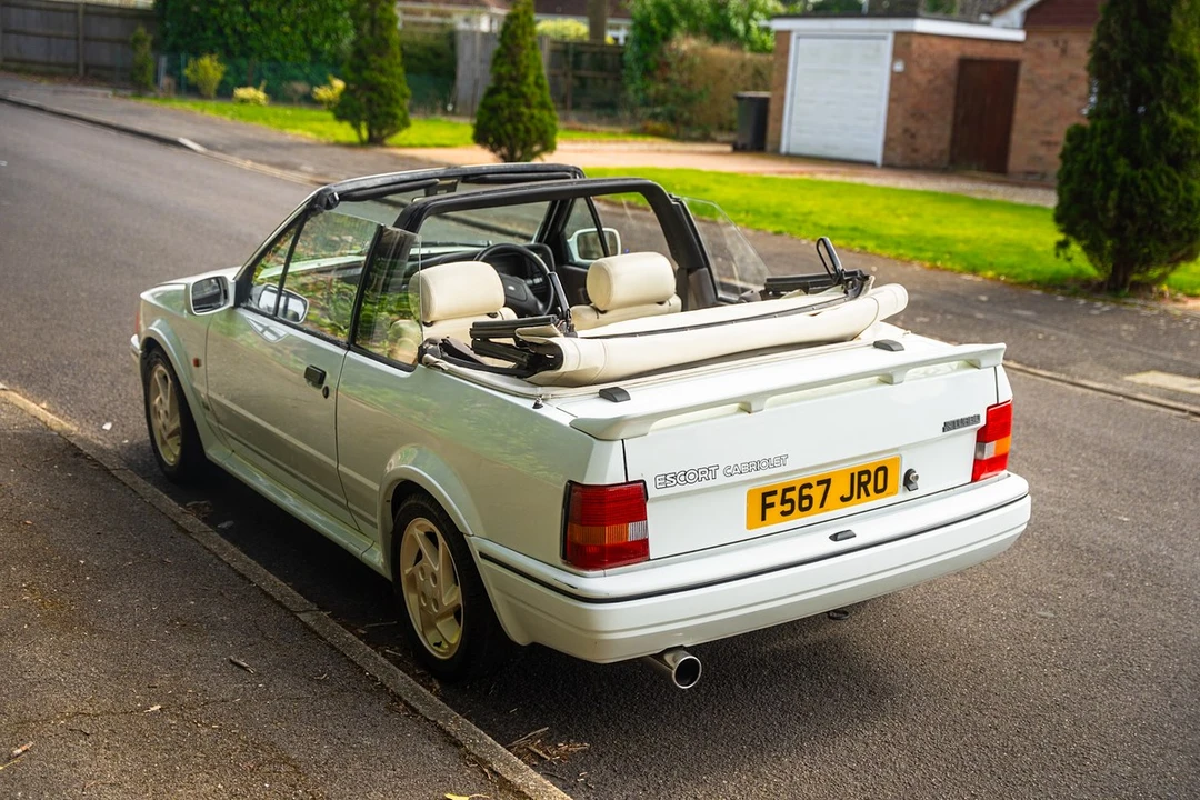 1988 Ford Escort - Image 14 of 30