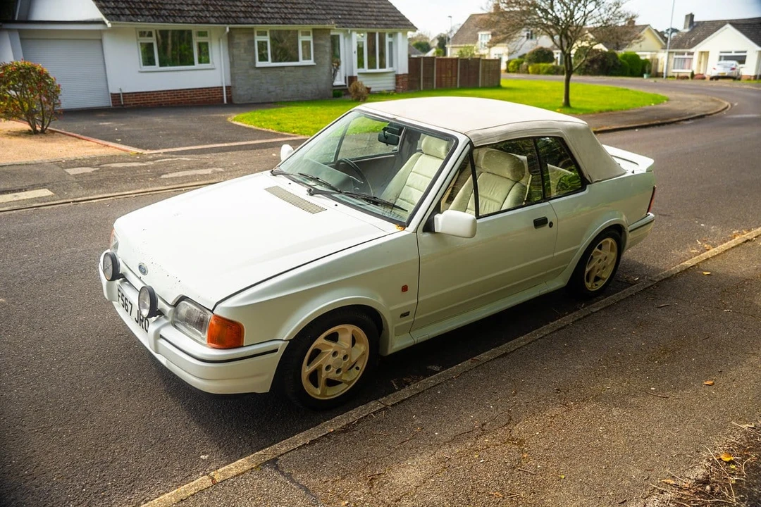 1988 Ford Escort - Image 19 of 30