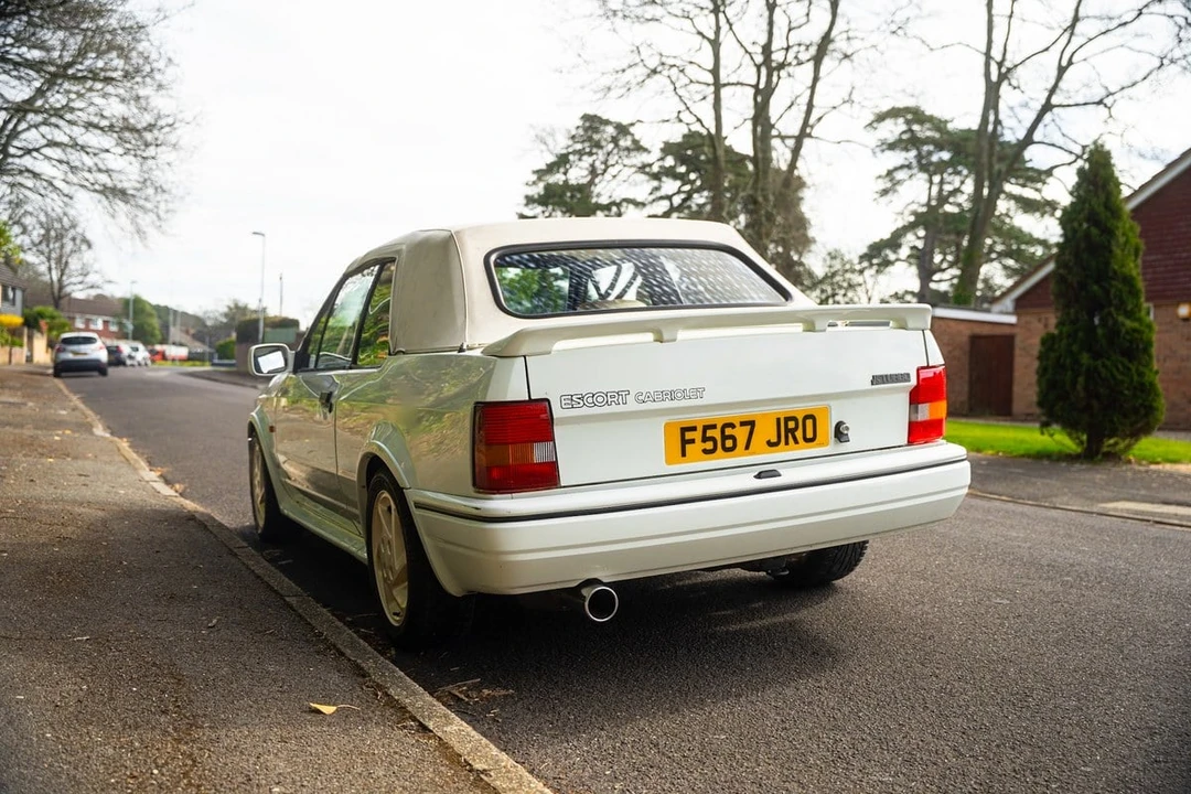 1988 Ford Escort - Image 21 of 30