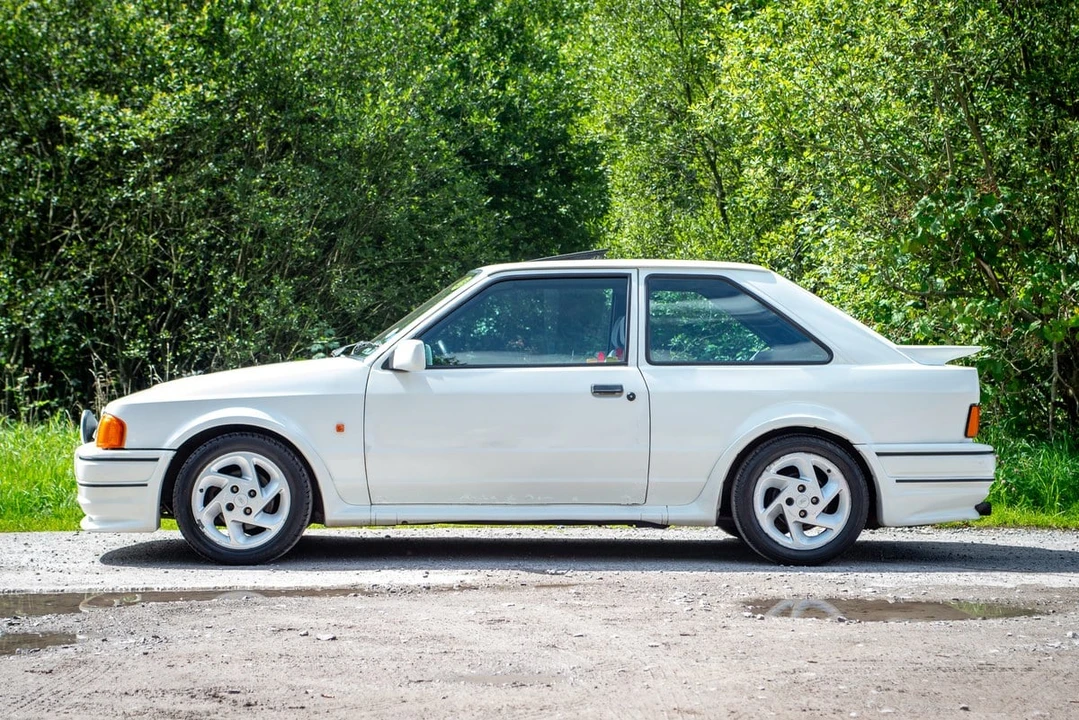 1988 Ford Escort - Image 11 of 30