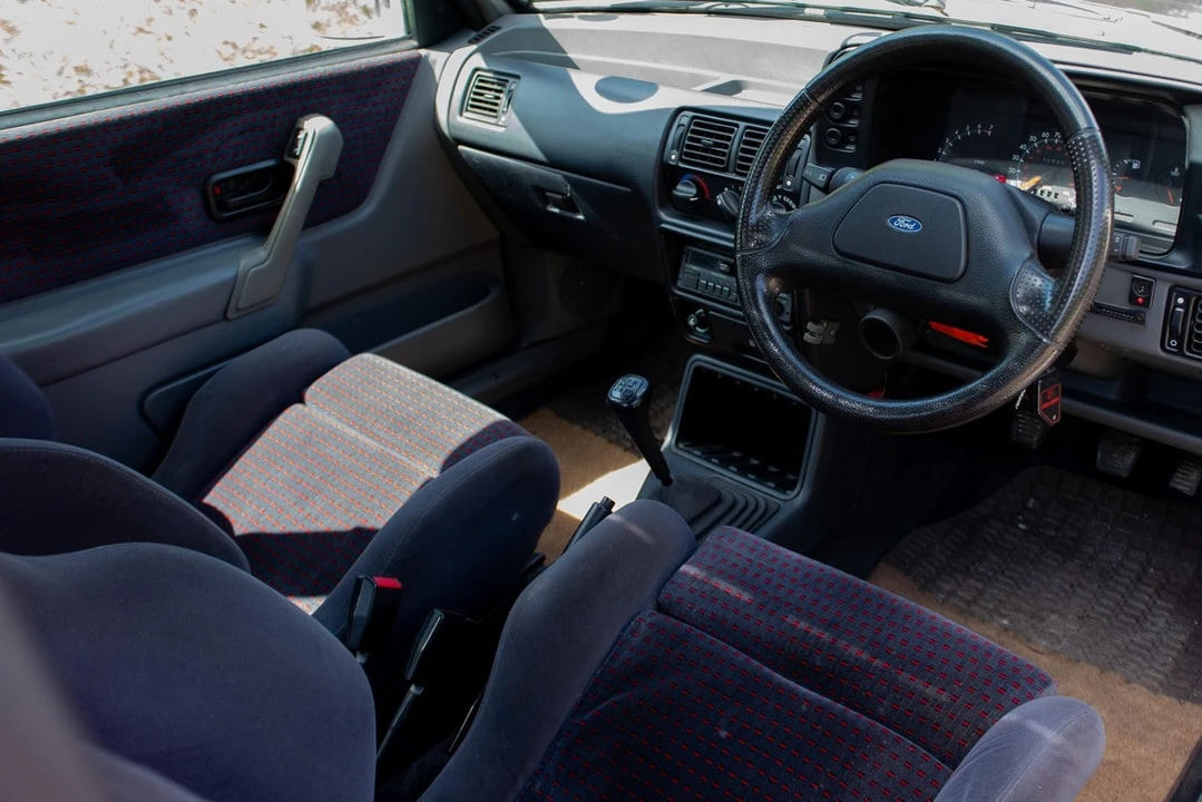 1988 Ford Escort - Image 20 of 30