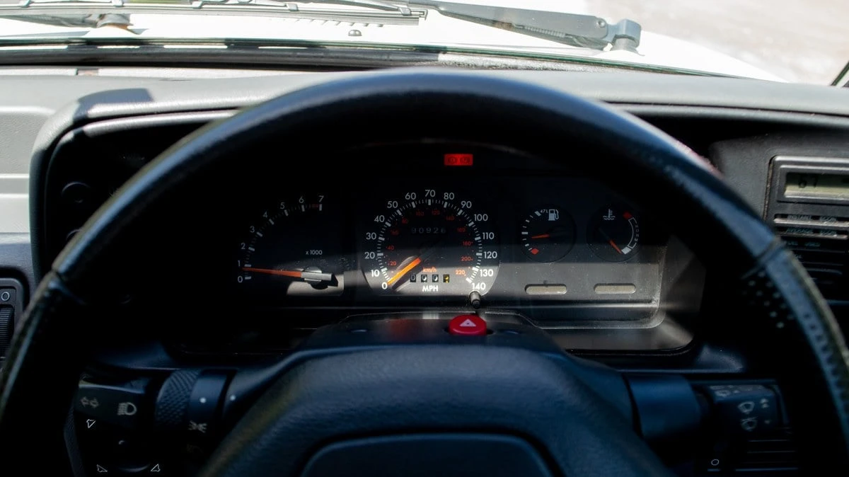 1988 Ford Escort - Image 26 of 30