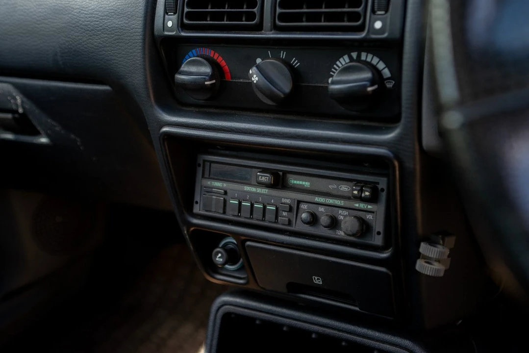 1988 Ford Escort - Image 30 of 30