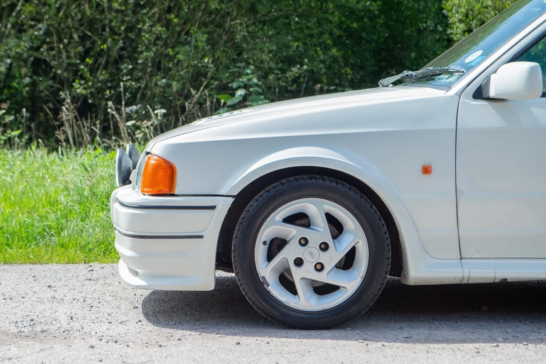 1988 Ford Escort - Image 12 of 30